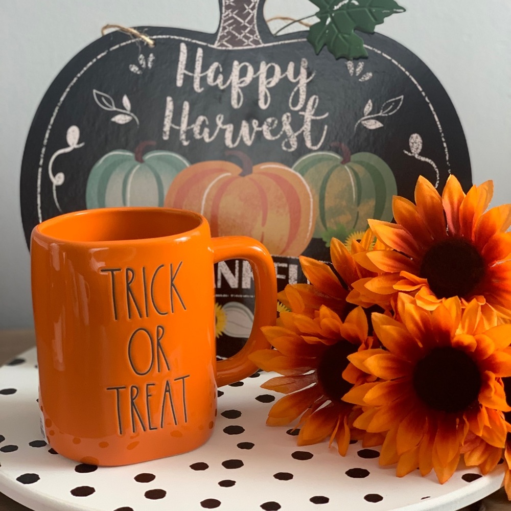 Rae Dunn Halloween 🎃 Mug